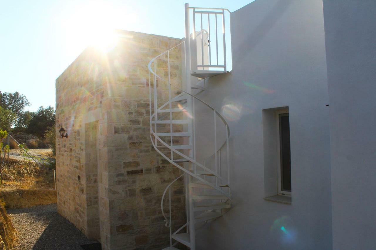 Villa Marikami Kamilári Kültér fotó
